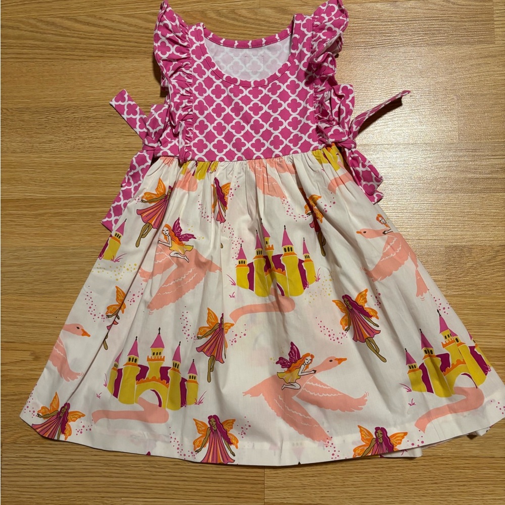 New “Eleanor Rose” dress size 4-5 without tag